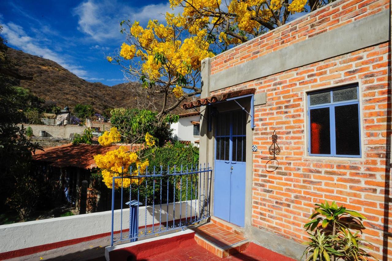 Casa Aurora Hotel Ajijic Exterior photo